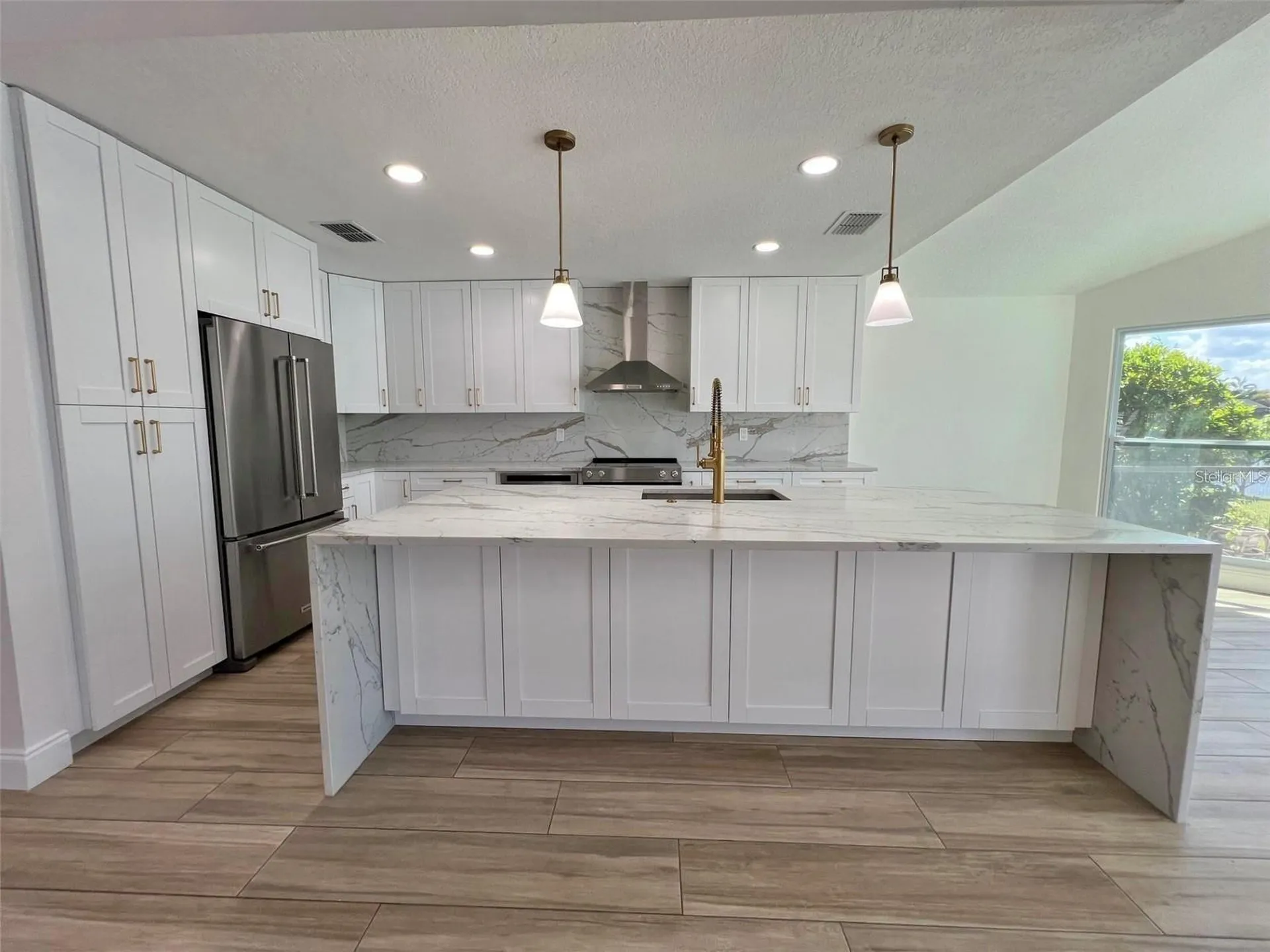 4804 Longwater Way Tampa FL 33615