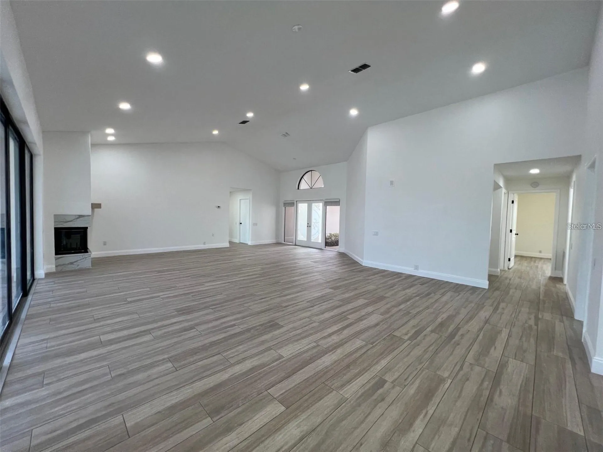 4804 Longwater Way Tampa FL 33615