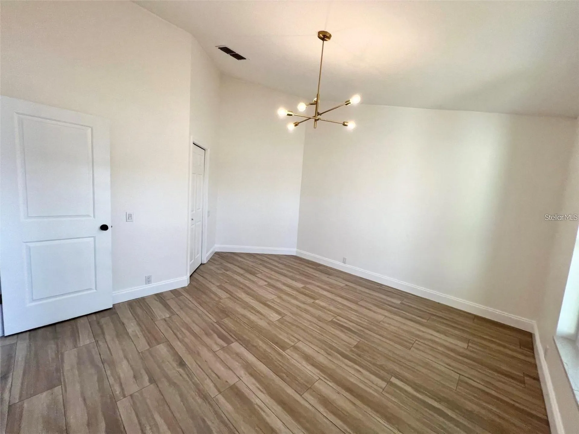 4804 Longwater Way Tampa FL 33615