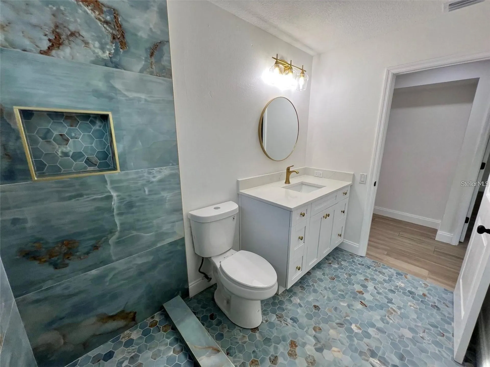4804 Longwater Way Tampa FL 33615
