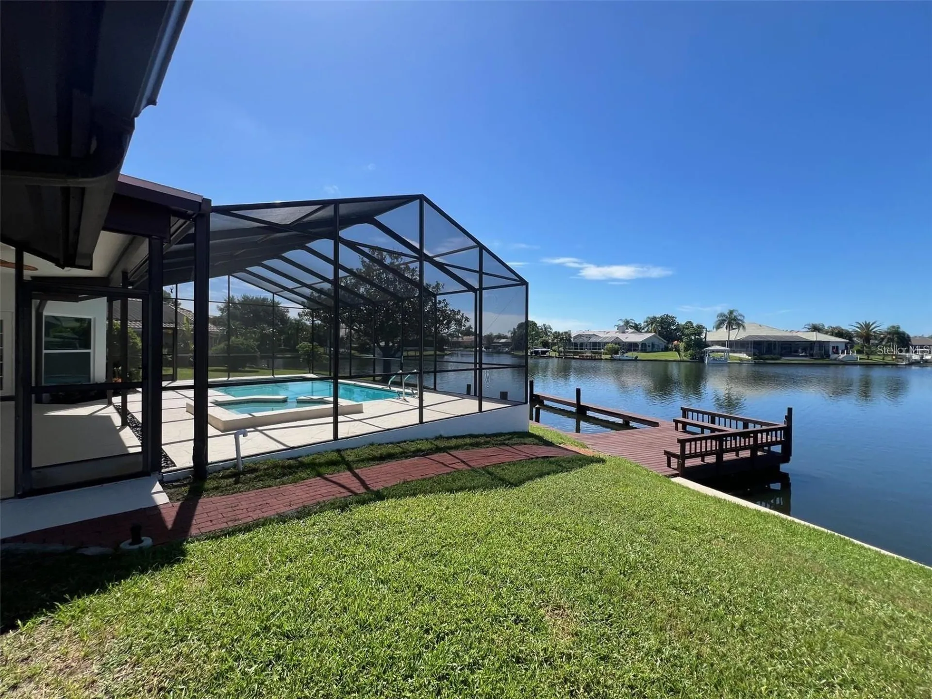 4804 Longwater Way Tampa FL 33615