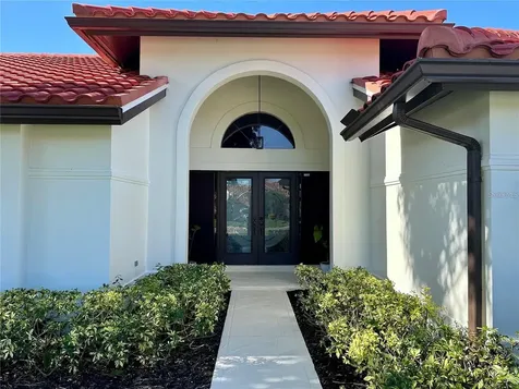 4804 Longwater Way Tampa FL 33615