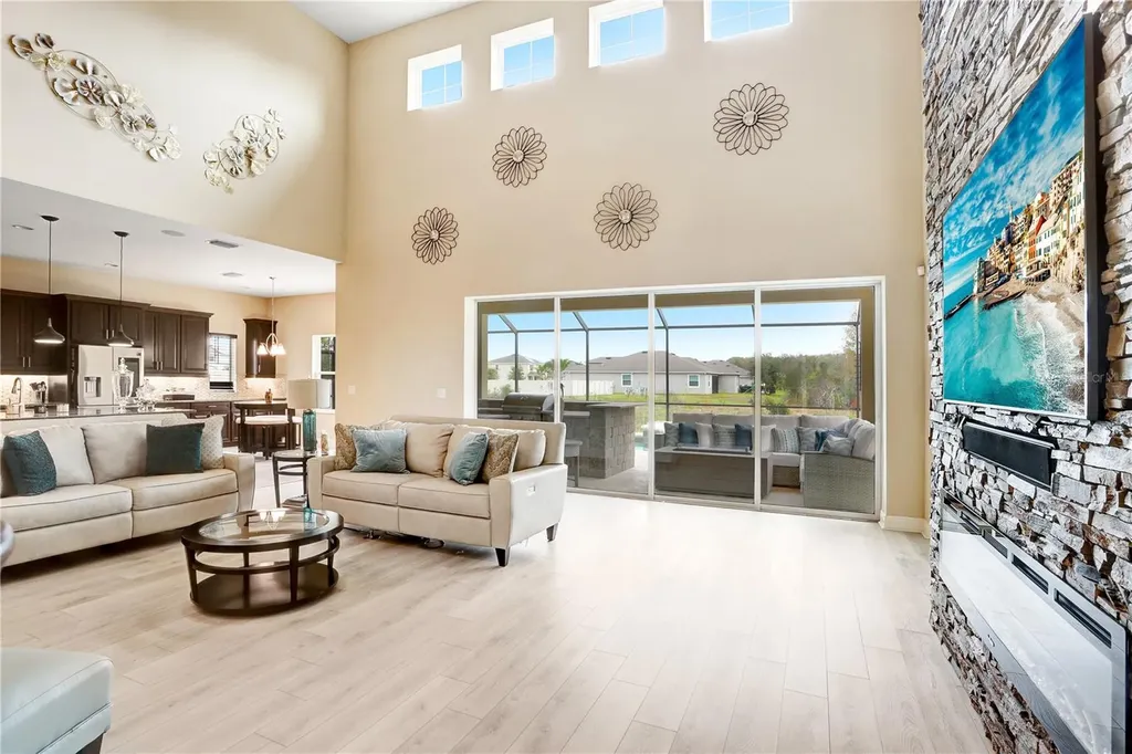 32450 Talimena Loop Wesley Chapel FL 33543