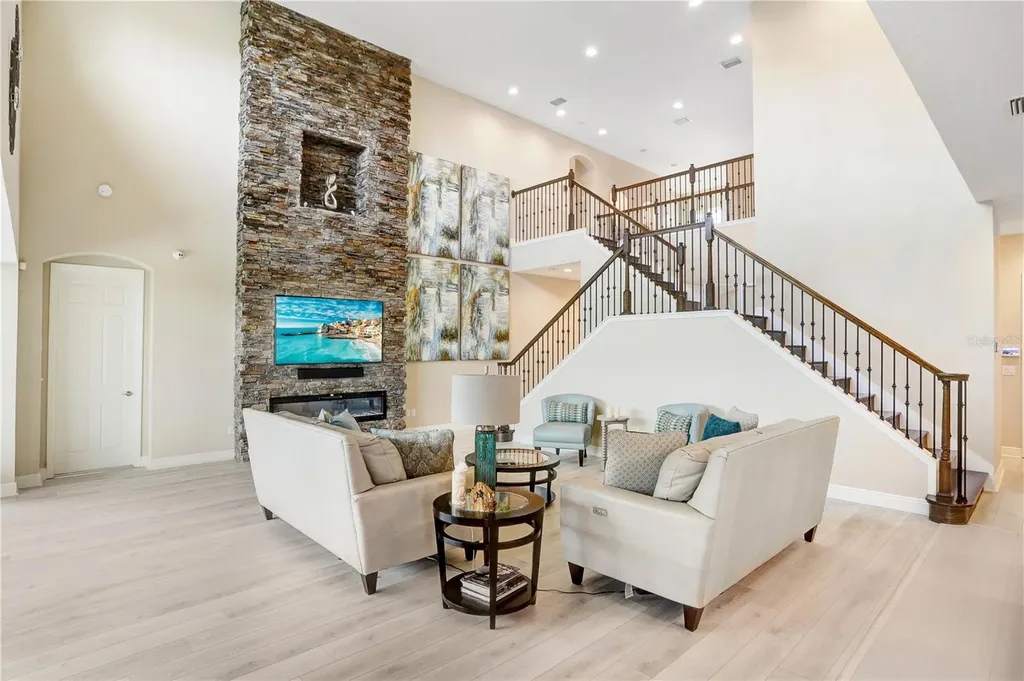 32450 Talimena Loop Wesley Chapel FL 33543