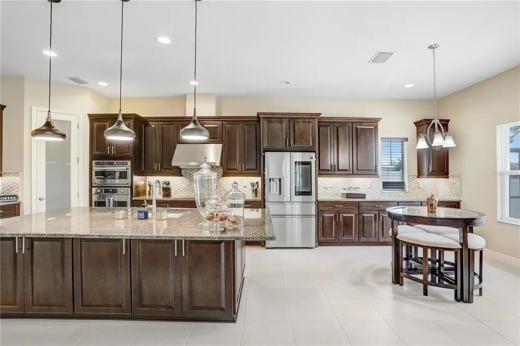 32450 Talimena Loop Wesley Chapel FL 33543