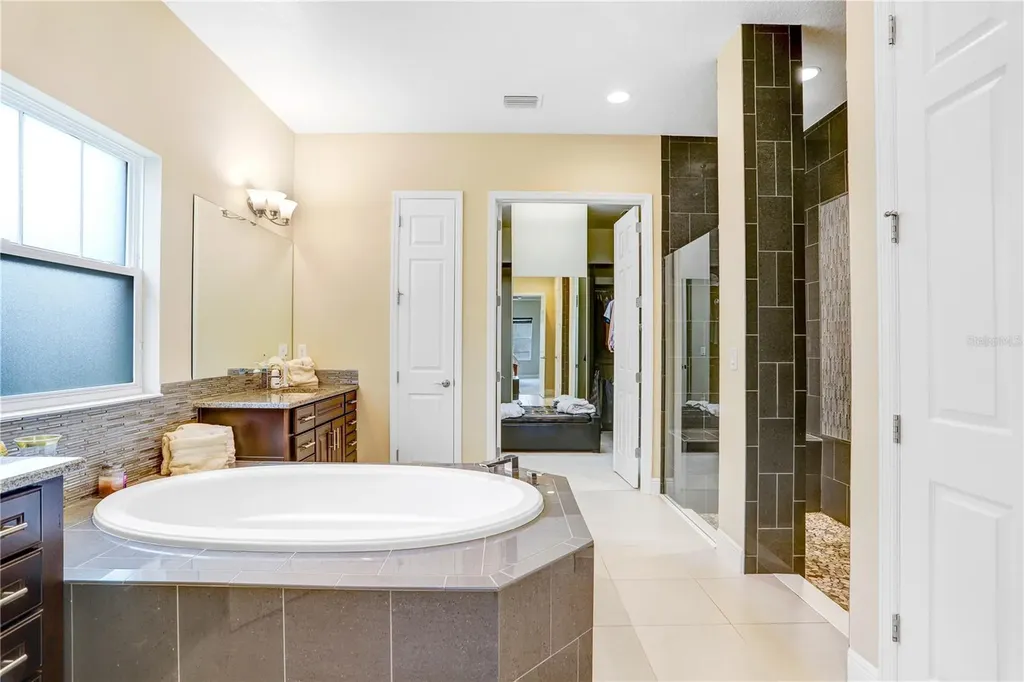 32450 Talimena Loop Wesley Chapel FL 33543