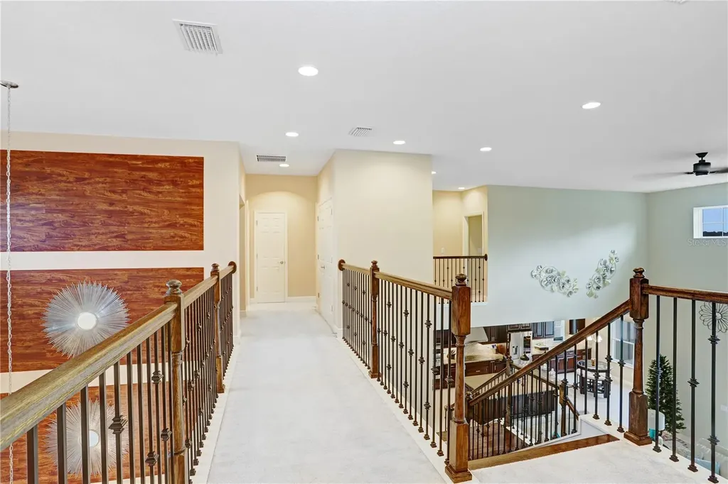 32450 Talimena Loop Wesley Chapel FL 33543