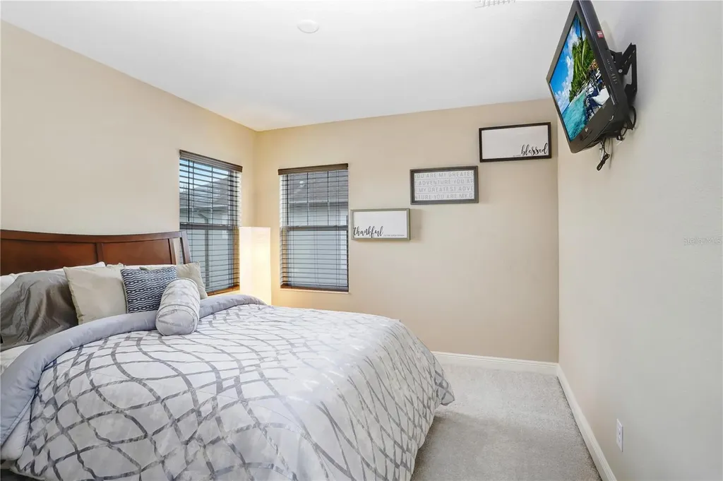 32450 Talimena Loop Wesley Chapel FL 33543
