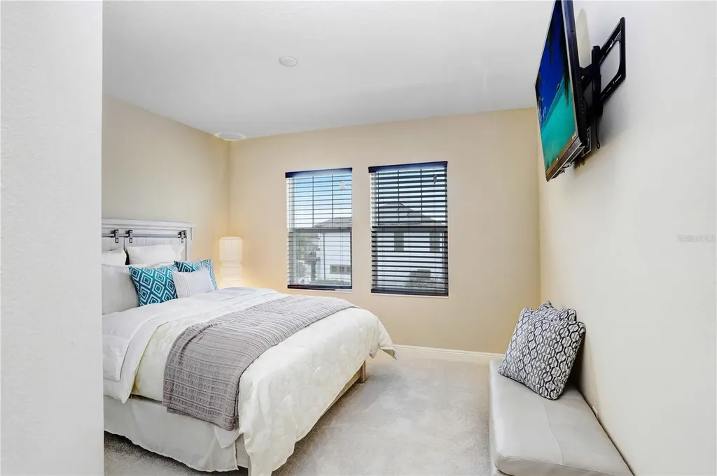32450 Talimena Loop Wesley Chapel FL 33543