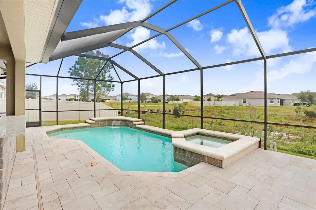 32450 Talimena Loop Wesley Chapel FL 33543