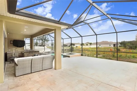 32450 Talimena Loop Wesley Chapel FL 33543