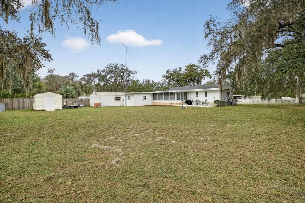 9950 SE 169th Street Summerfield FL 34491