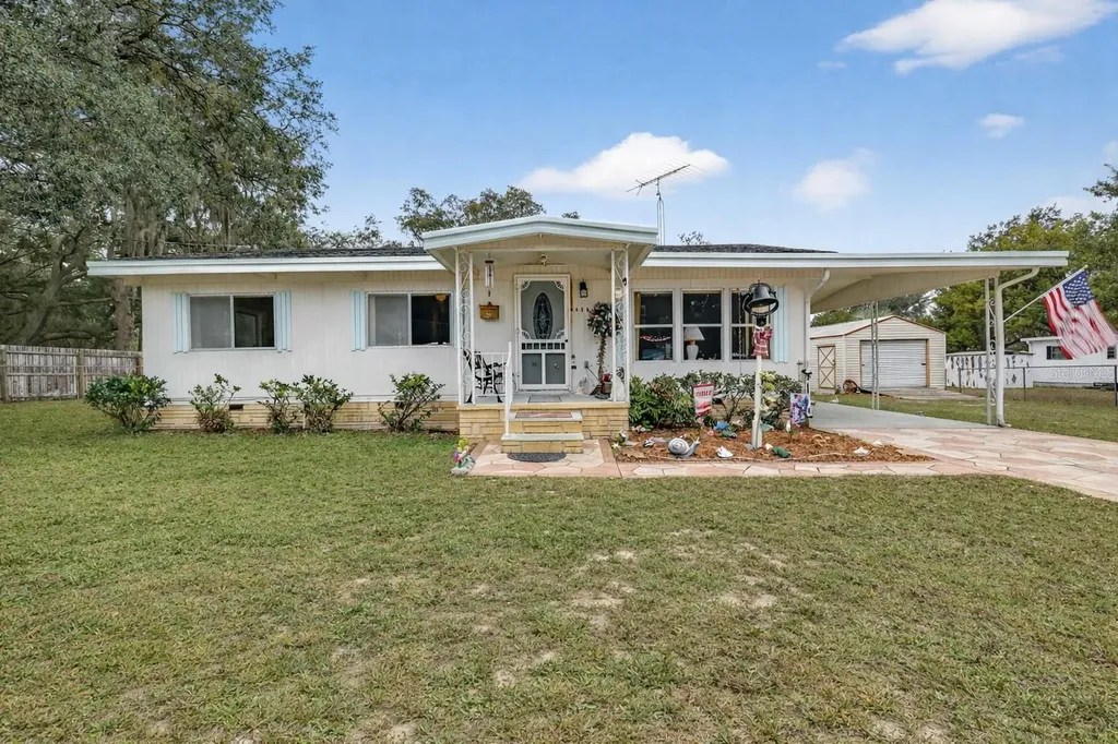 9950 SE 169th Street Summerfield FL 34491