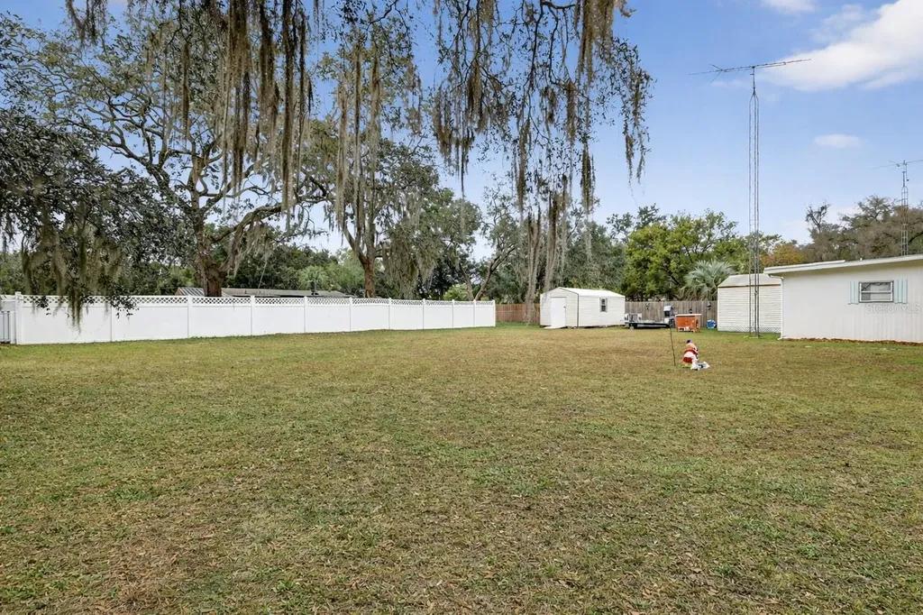 9950 SE 169th Street Summerfield FL 34491