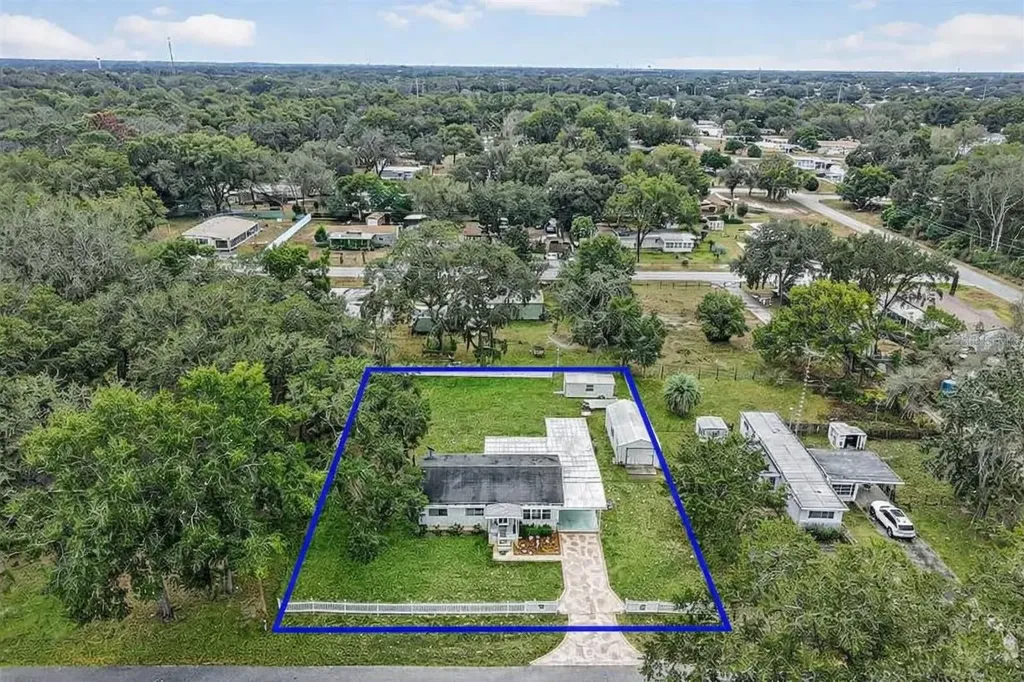 9950 SE 169th Street Summerfield FL 34491