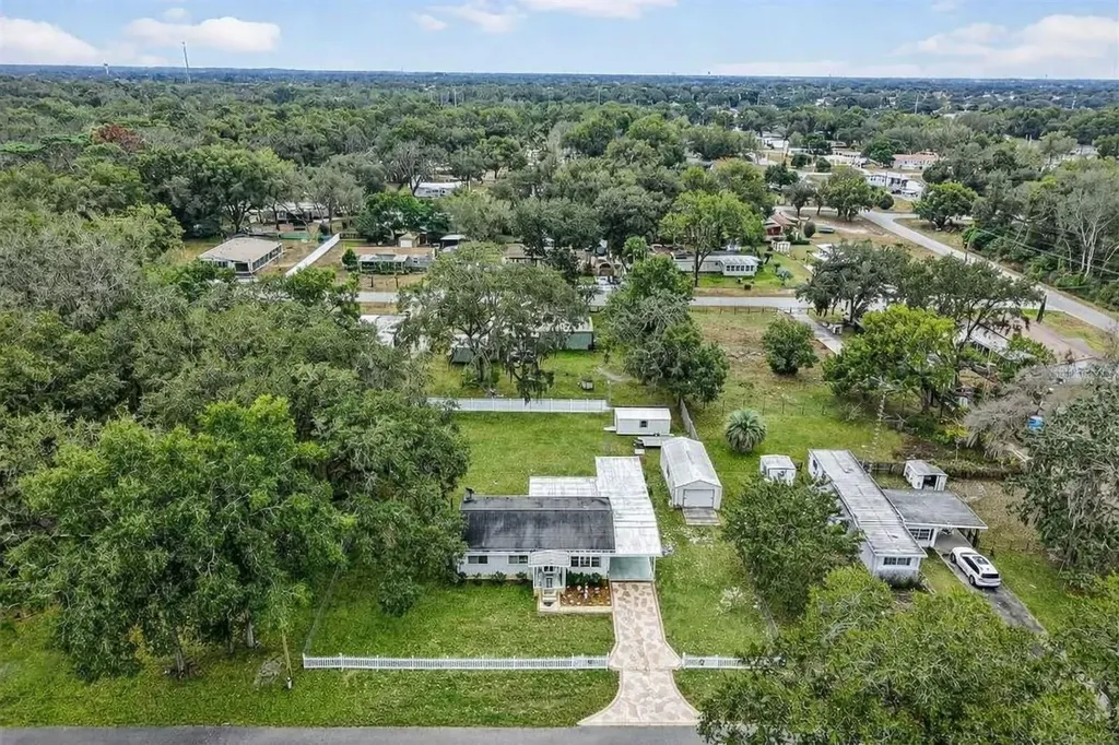 9950 SE 169th Street Summerfield FL 34491