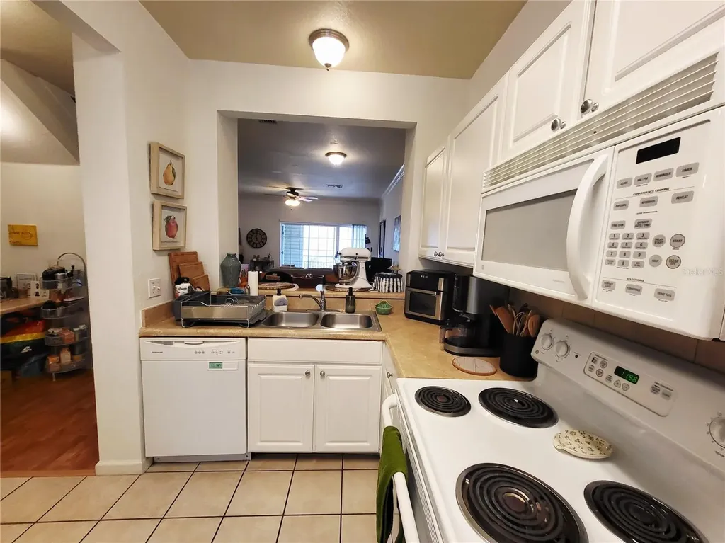 4961 NW 43rd Avenue Gainesville FL 32606