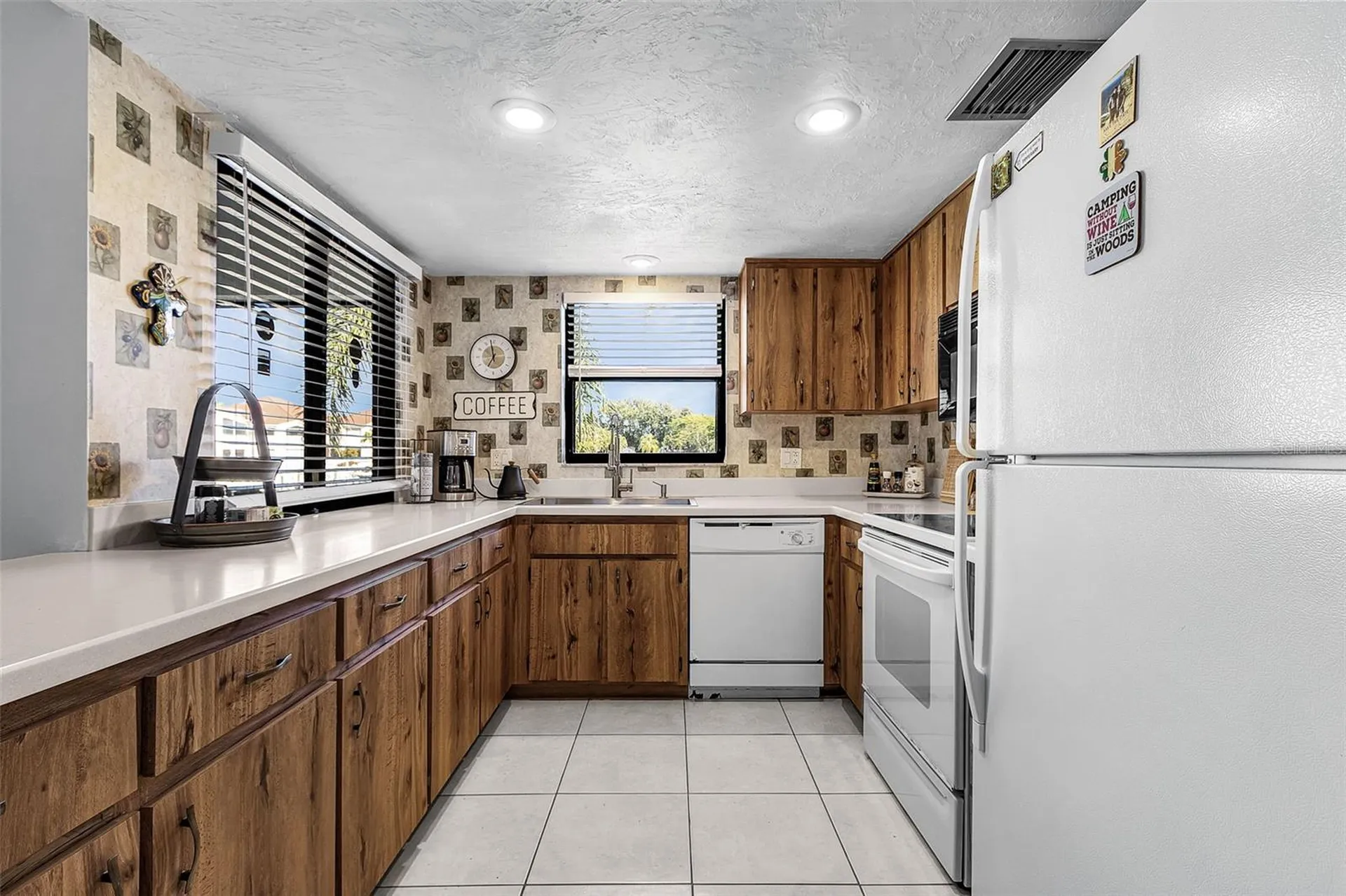 3831 SE 11th Place Cape Coral FL 33904