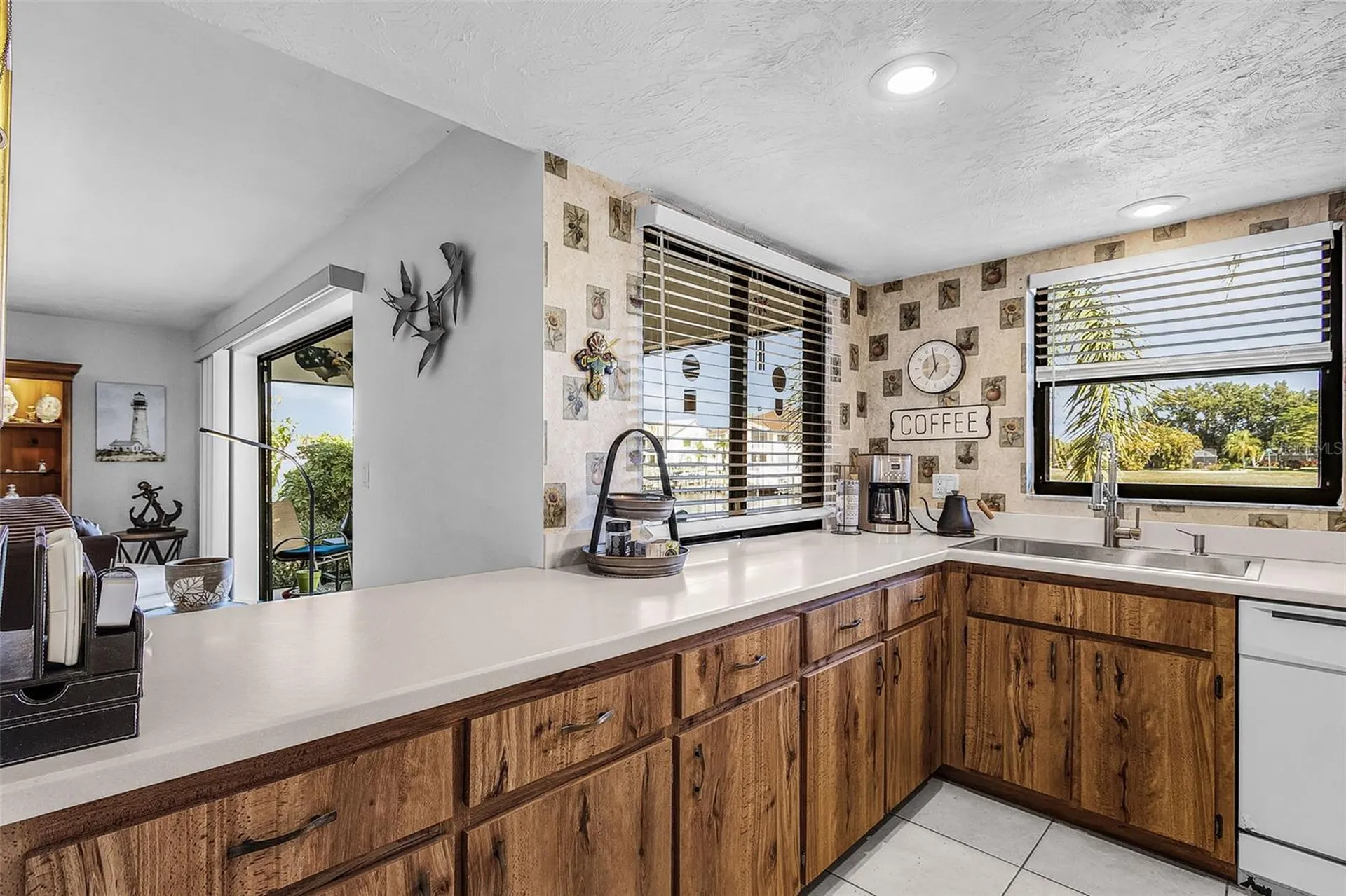 3831 SE 11th Place Cape Coral FL 33904
