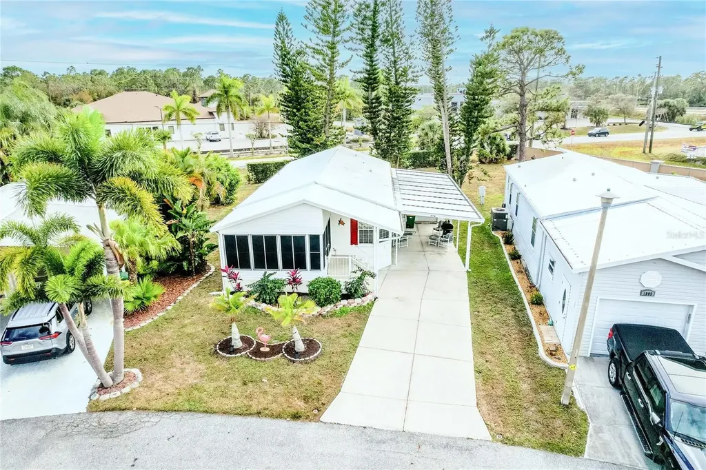 2100 Kings Highway Port Charlotte FL 33980