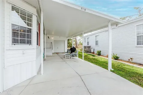 2100 Kings Highway Port Charlotte FL 33980
