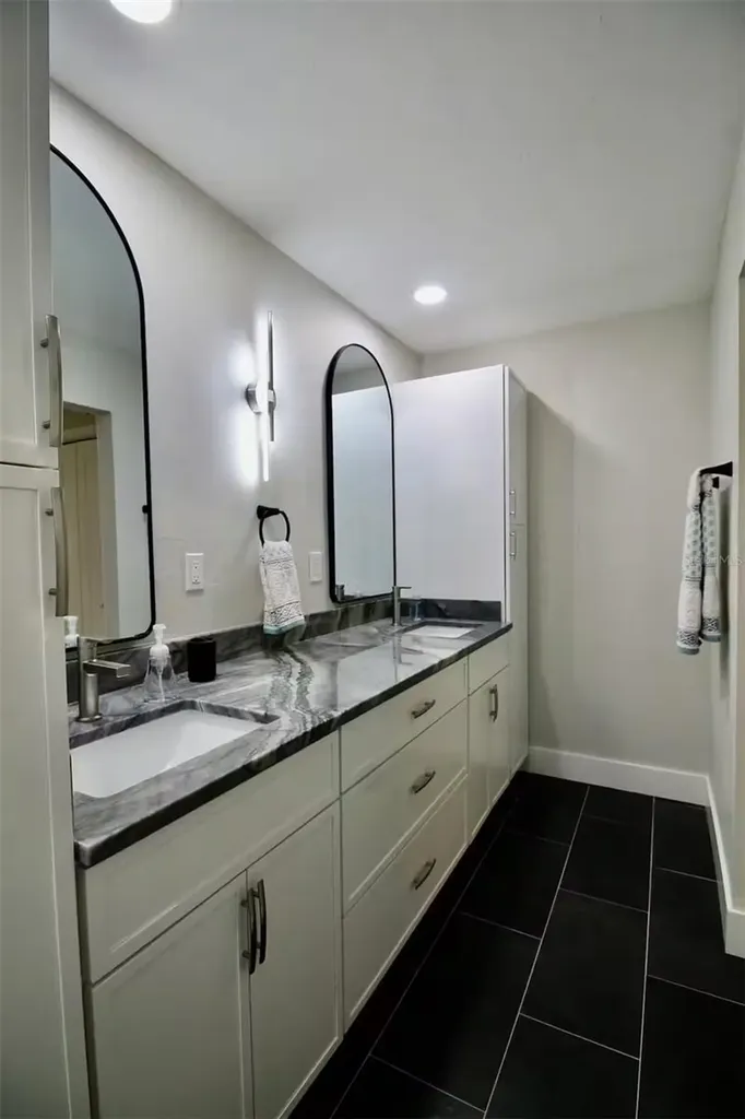 3174 Jennings Drive Sarasota FL 34239