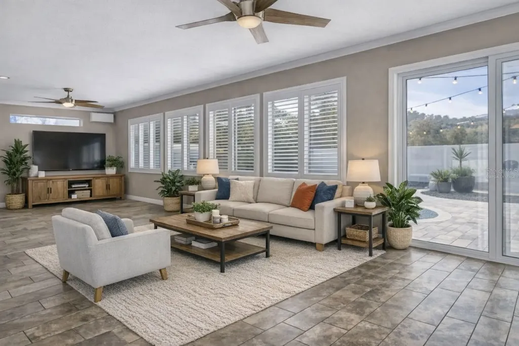 173 Foxcroft Dr E. Palm Harbor FL 34683