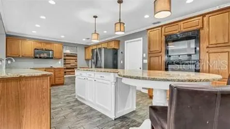 173 Foxcroft Dr E. Palm Harbor FL 34683