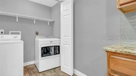 173 Foxcroft Dr E. Palm Harbor FL 34683
