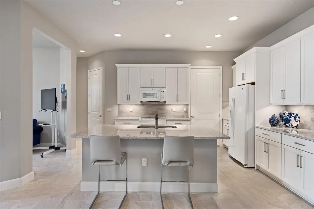 21 Southampton Street Ormond Beach FL 32174
