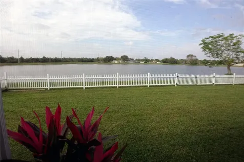 957 Florida Parkway Kissimmee FL 34743
