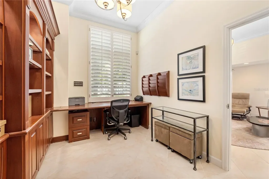 200 Cocoanut Avenue Sarasota FL 34236