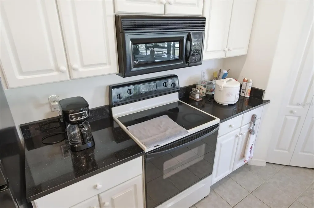93 Covington Lane Palm Coast FL 32137