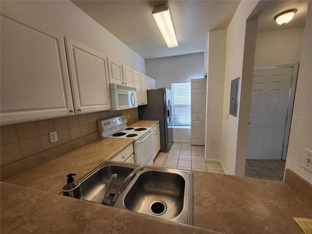 4961 NW 43rd Avenue Gainesville FL 32606