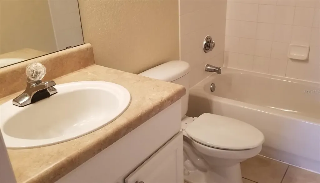 4961 NW 43rd Avenue Gainesville FL 32606