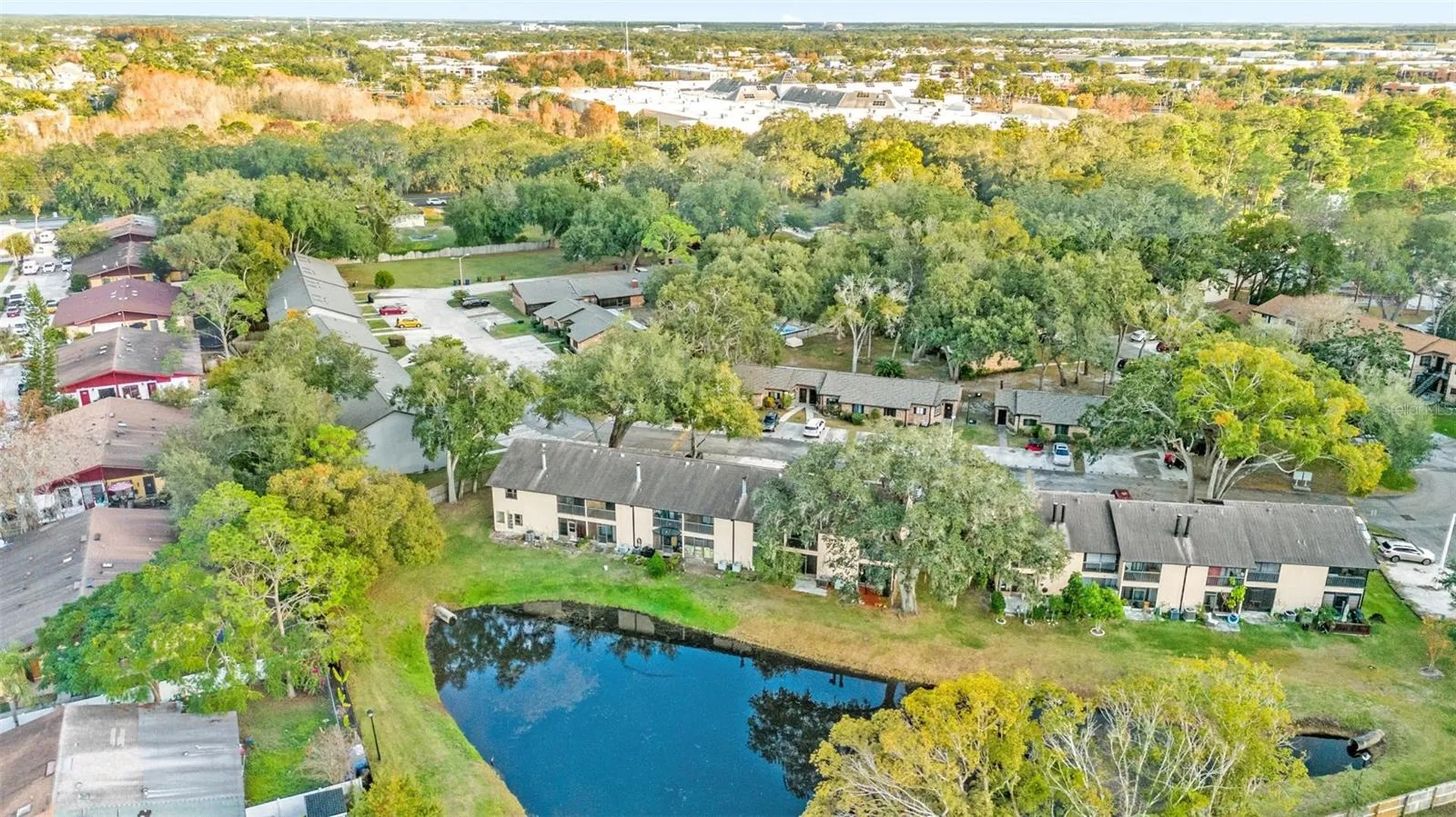 1822 Foxhall Circle Kissimmee FL 34741