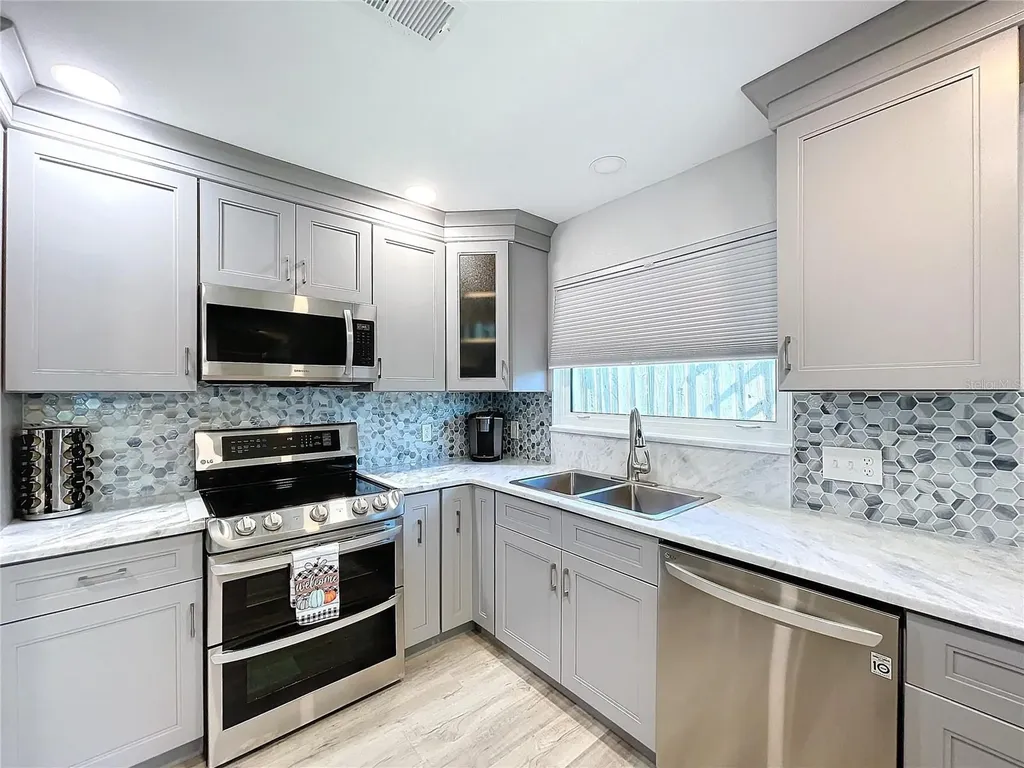 4908 Harbor Woods Drive Palm Harbor FL 34683