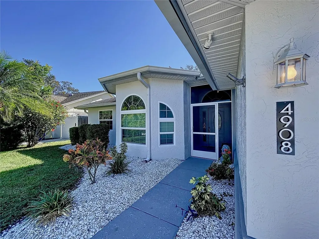 4908 Harbor Woods Drive Palm Harbor FL 34683