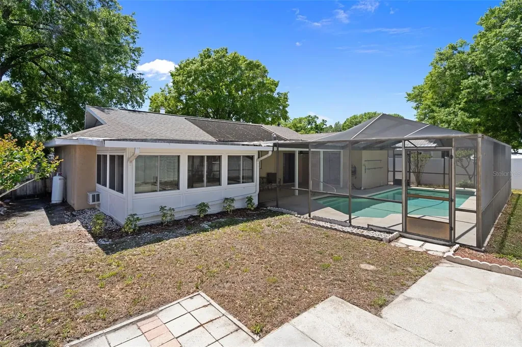 5519 Fulmar Drive Tampa FL 33625