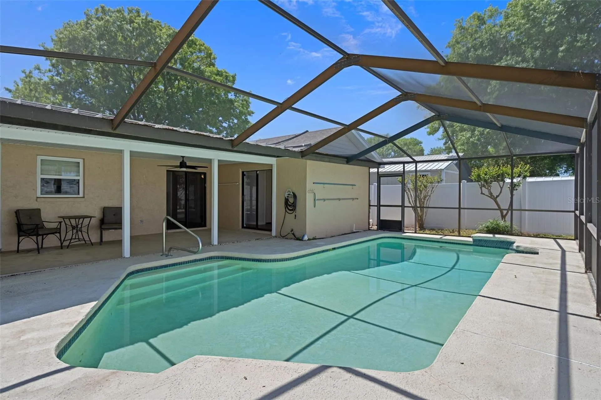 5519 Fulmar Drive Tampa FL 33625