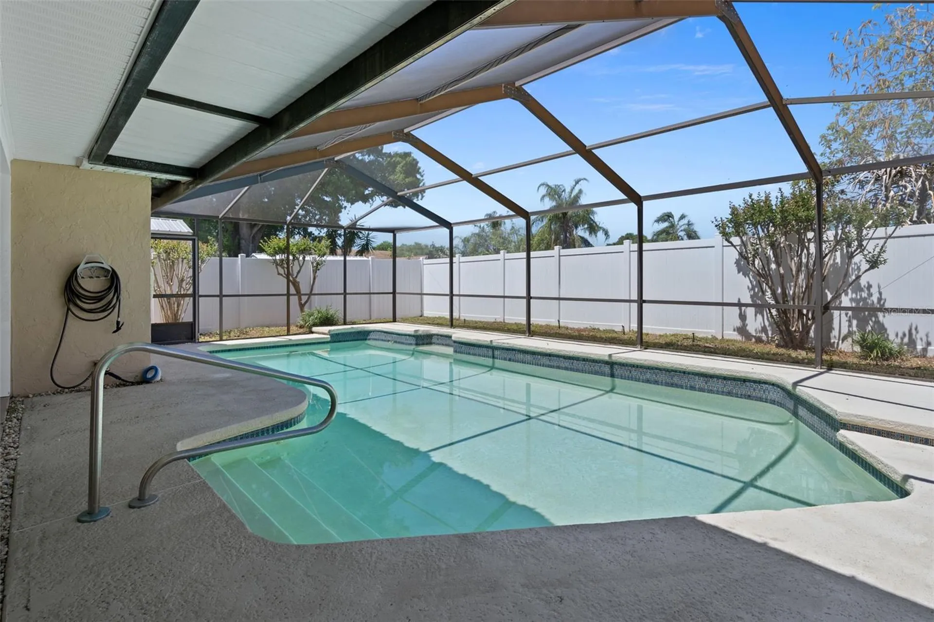 5519 Fulmar Drive Tampa FL 33625