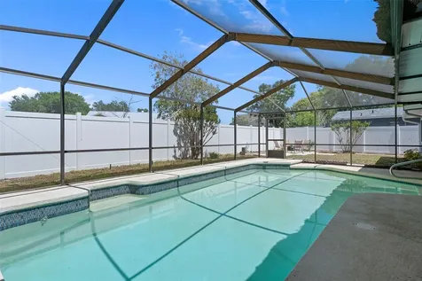 5519 Fulmar Drive Tampa FL 33625