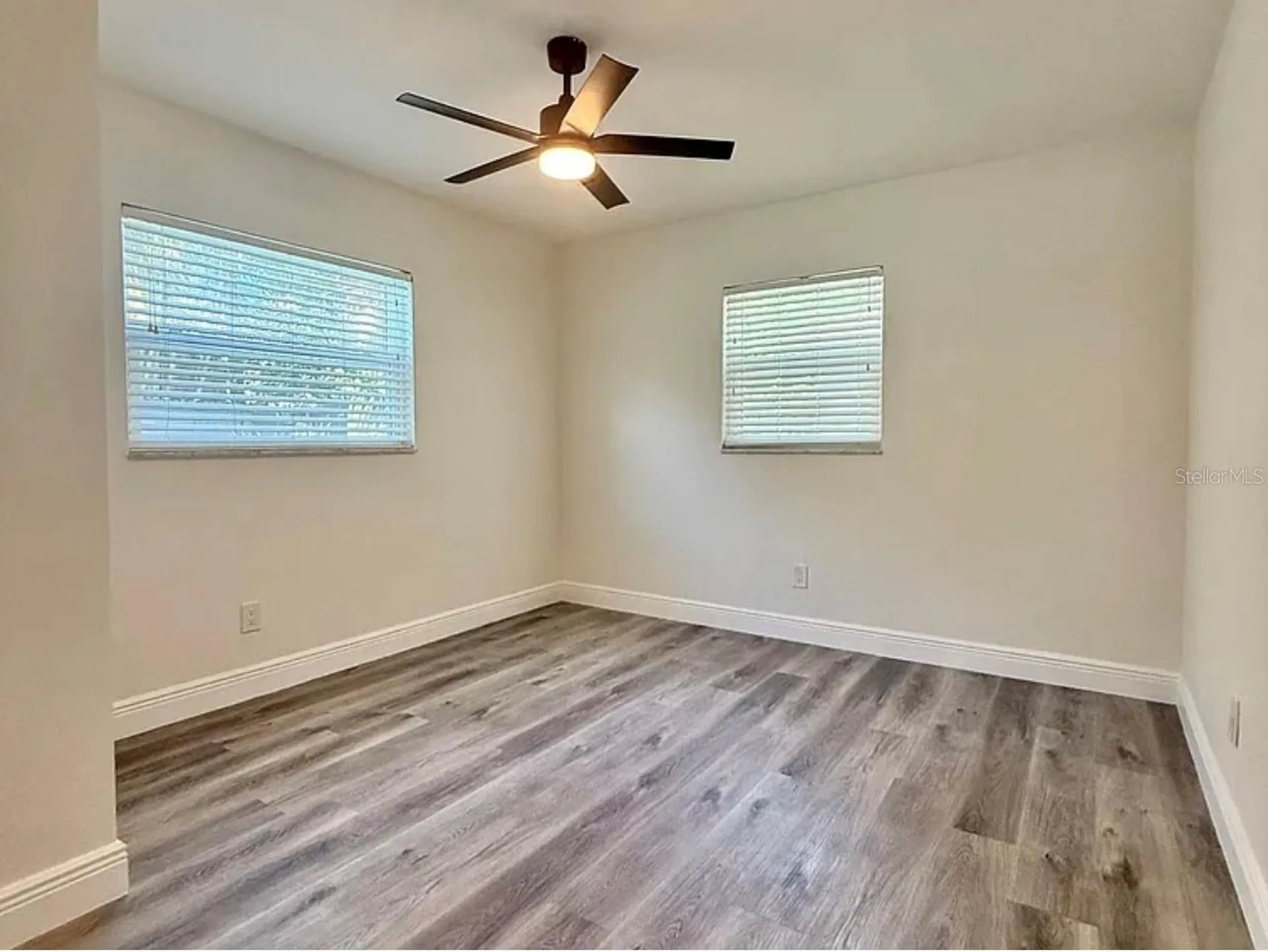 1735 Michigan Avenue NE St Petersburg FL 33703