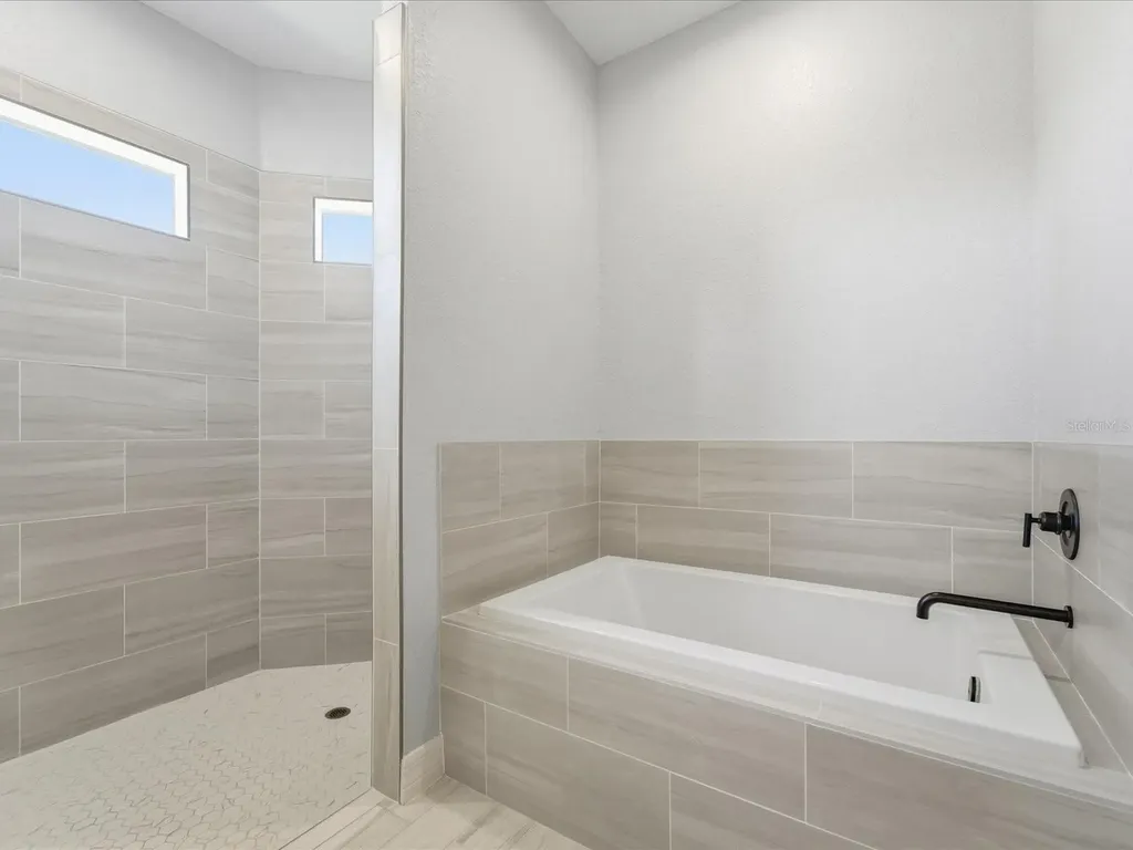17 Pine Valley Lane Rotonda West FL 33947