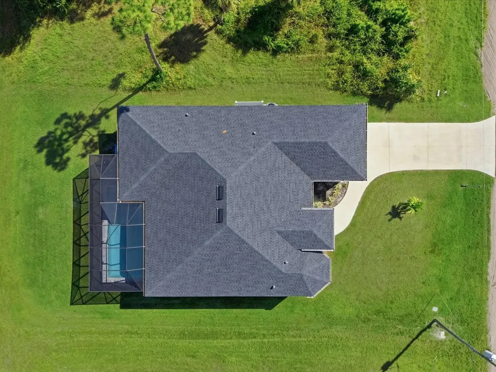 17 Pine Valley Lane Rotonda West FL 33947