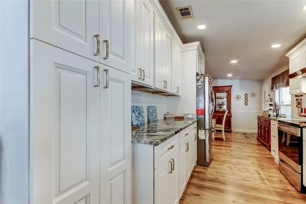 7 Frangipani Circle Largo FL 33770