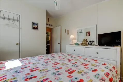 7 Frangipani Circle Largo FL 33770