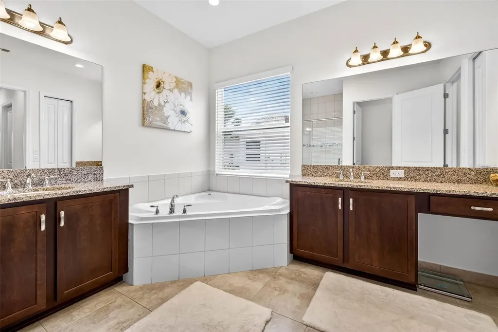 4888 Sevilla Shores Drive Wimauma FL 33598