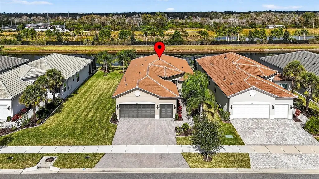 4888 Sevilla Shores Drive Wimauma FL 33598