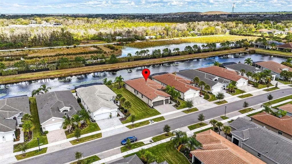 4888 Sevilla Shores Drive Wimauma FL 33598